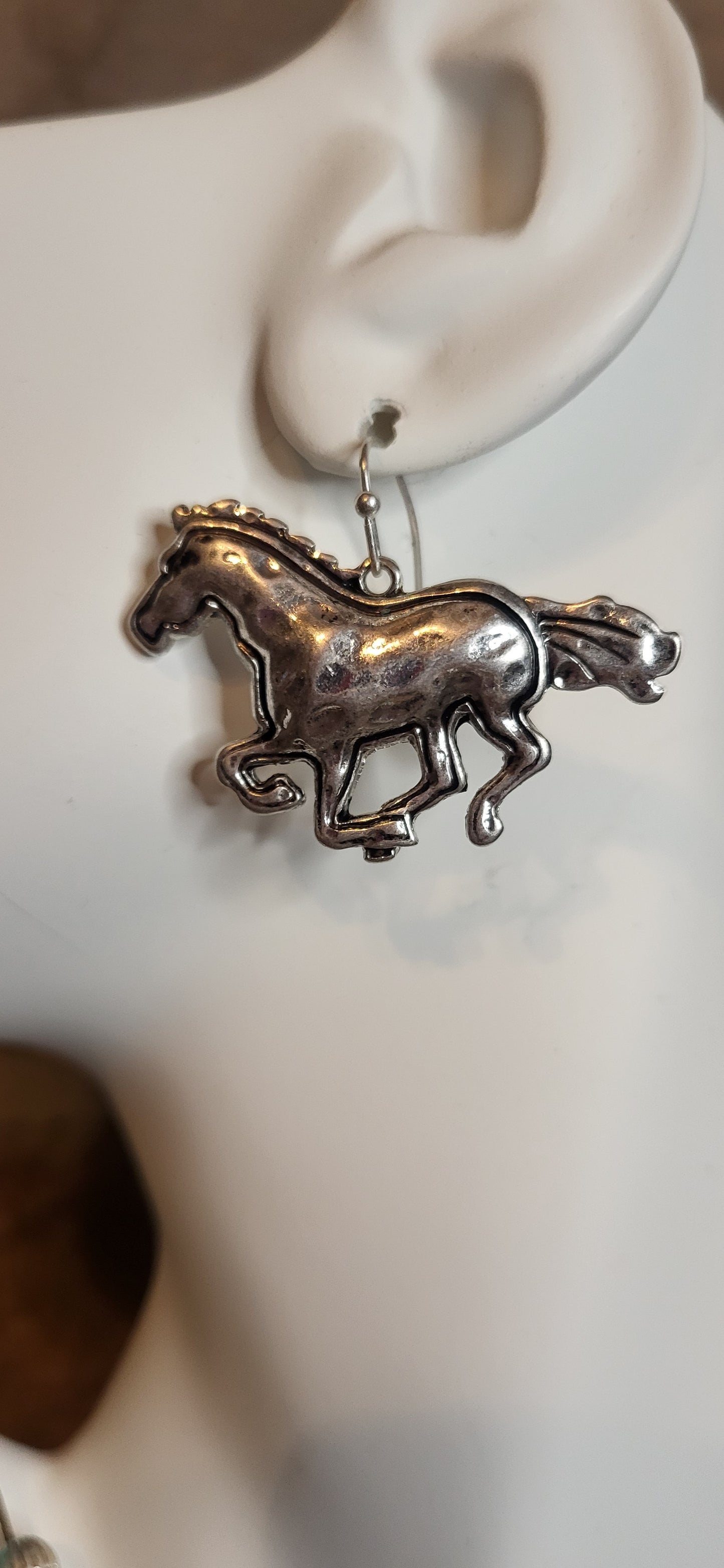 White Turquoise Navajo Bead Horse Pendant Necklace